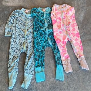 Best pajamas! 3 zip sleeper lot.